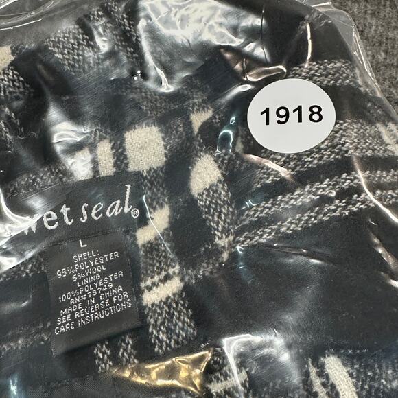 Wet Seal Jacket Womens Large Black White Plaid Wool Blend Zip Front Pockets - Picture 10 of 10